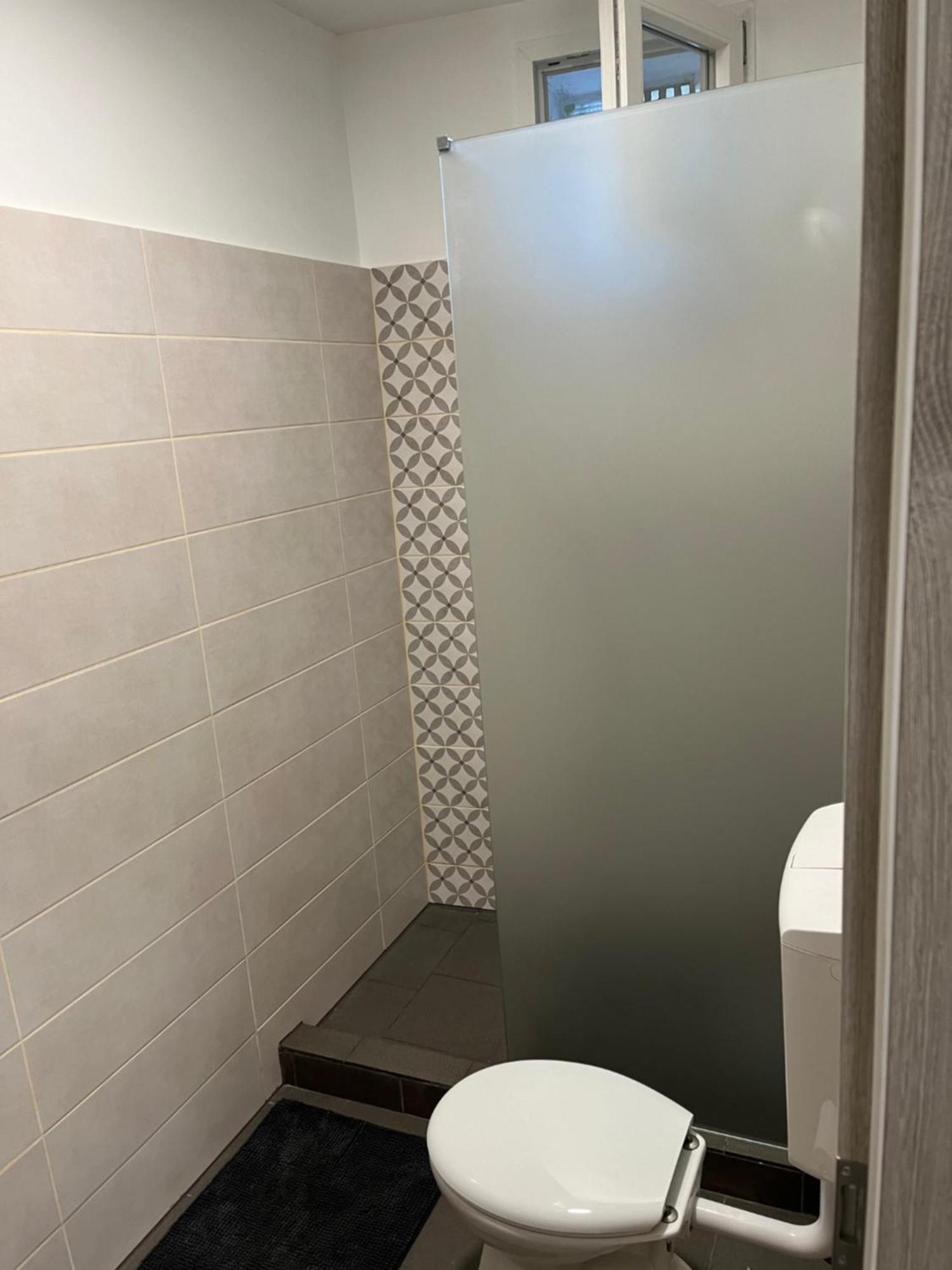 Cozy Close To M0 Way Apartman *